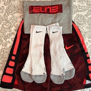 Youth Nike Elite t-shirt, shorts & socks